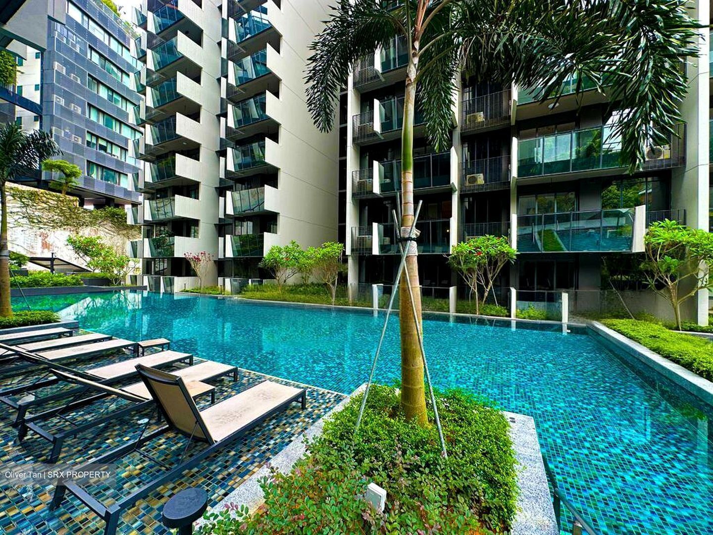 Haus On Handy (D9), Condominium #451898011